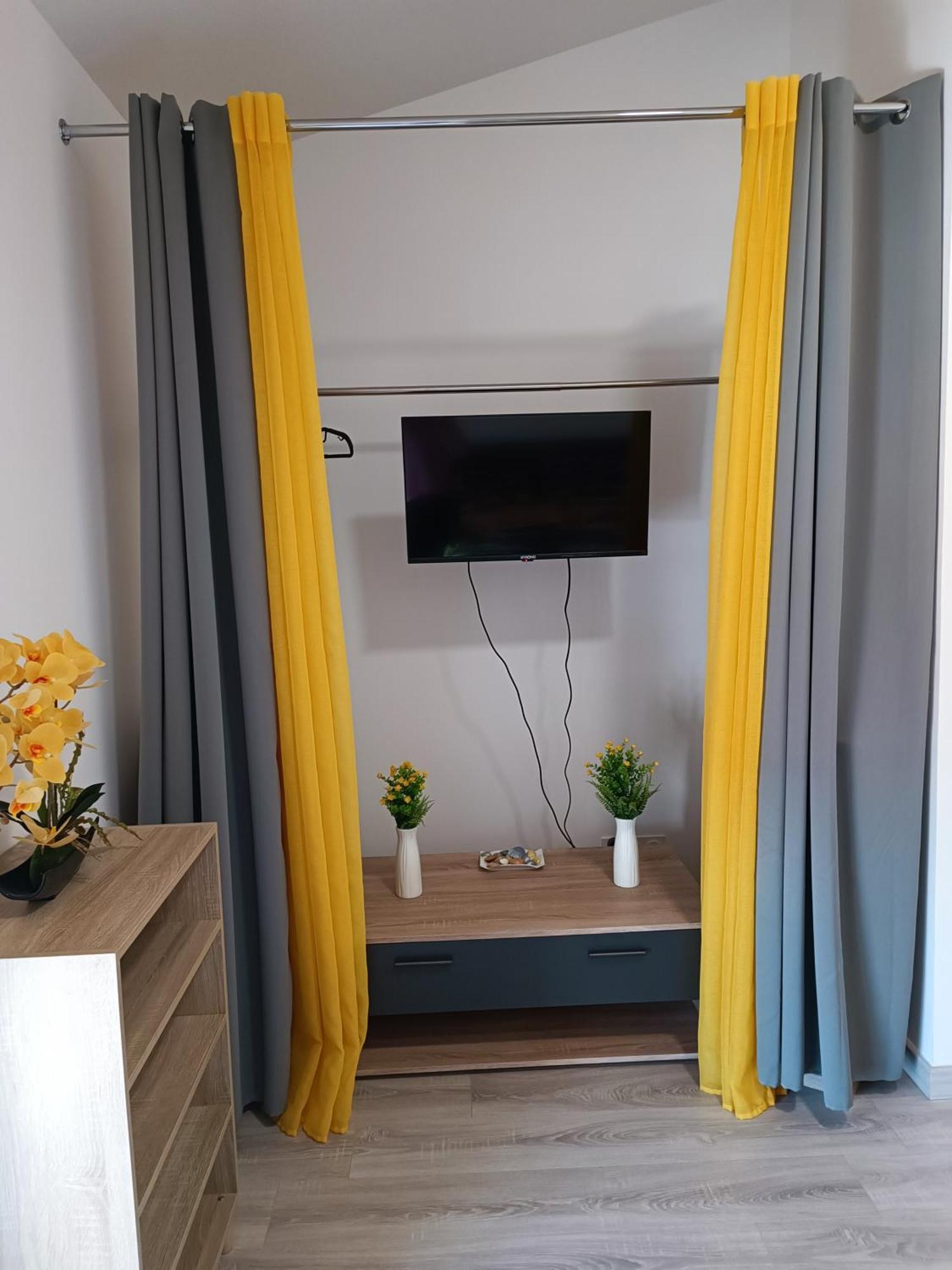 Appartement Neuf 80m2 +terrasse 100m